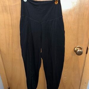 aerie Black Leggings with High-Waisted Design and Relaxed Fit